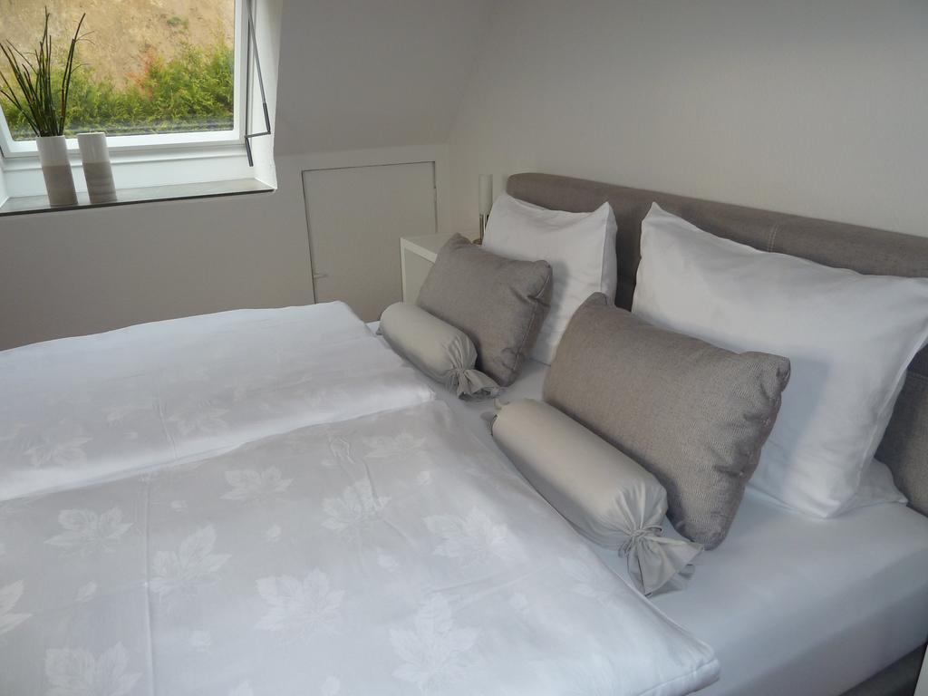 Helle 70 Qm Ferienwohnung Mit Herrlichem Blick Teningen Exterior foto